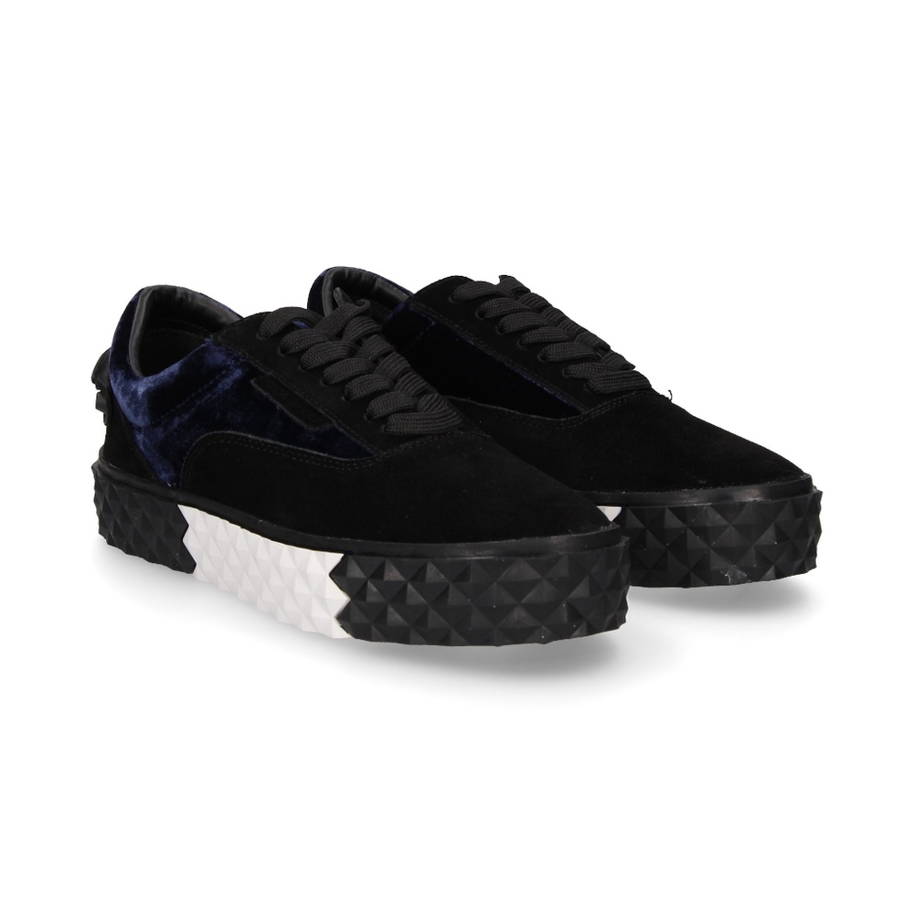 Kendall + Kylie Reign Platform Sneaker
